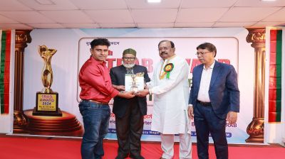 ট্র্যাব অ্যাওয়ার্ড-এ শ্রেষ্ঠ অভিনেতা ফরিদ হোসাইন