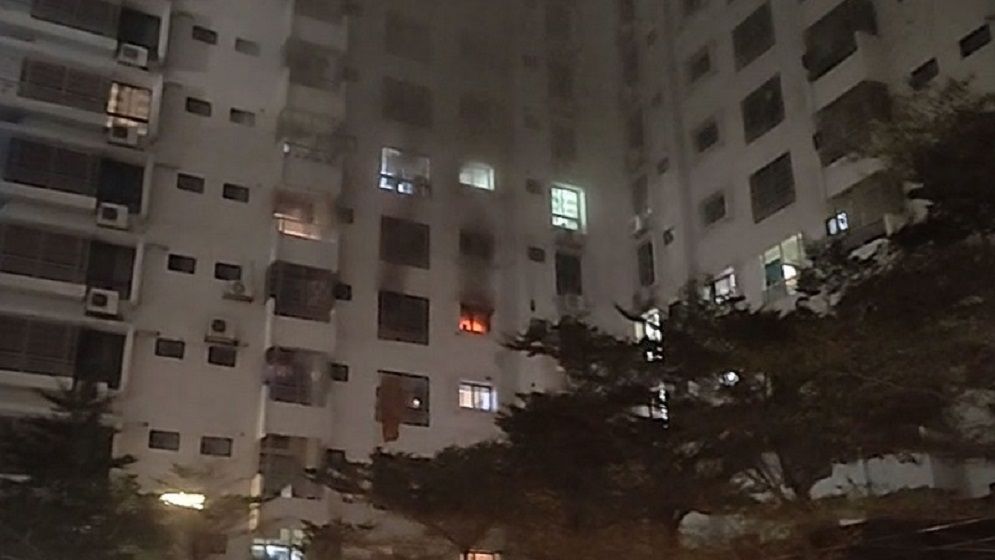 মধ্যরাতে আগুন লেগেছিল সচিব নিবাসেও