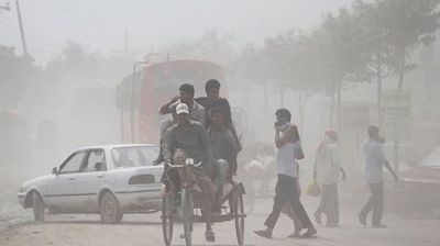বায়ুদূষণের তালিকায় দিল্লি, করাচি ও ঢাকা