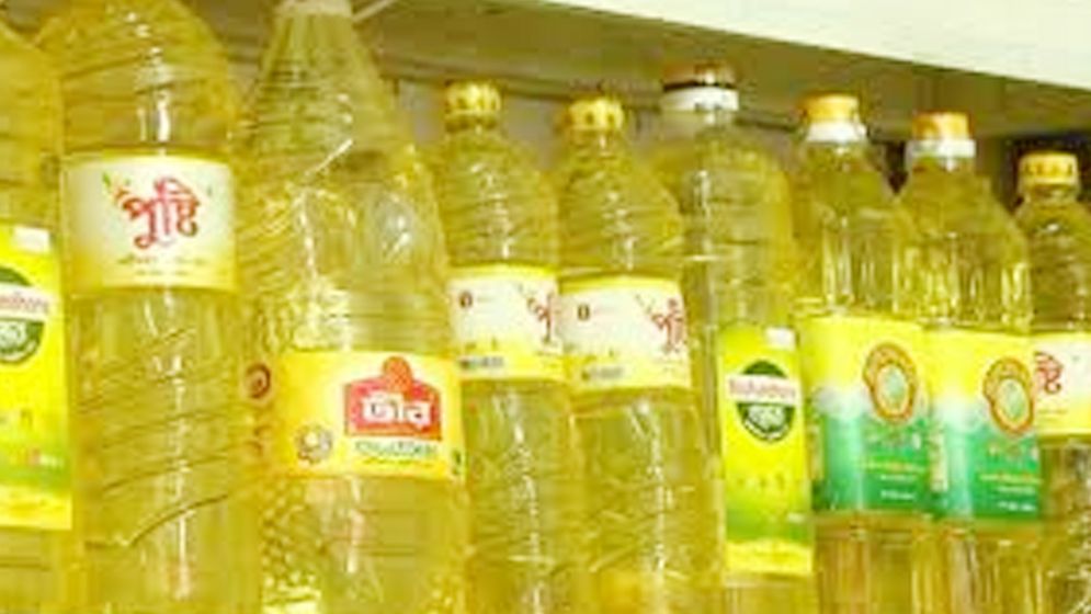 ফের বাজার থেকে সয়াবিন তেল উধাও 