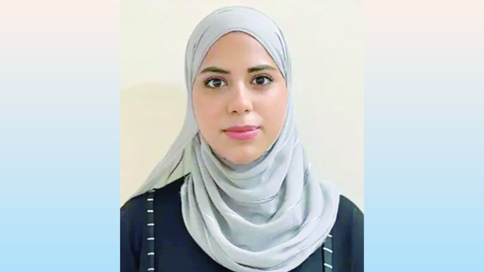 ‘গুলি বন্ধ কর, আমার মেয়ে মারা গেছে’