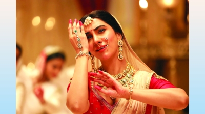 ‘ভালোরা নারীদের এগিয়ে দিতে চায়’