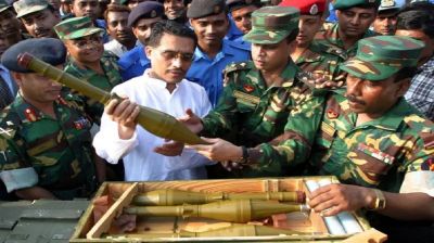 ১০ ট্রাক অস্ত্র মামলায় খালাস পেলেন বাবরসহ ৫ জন
