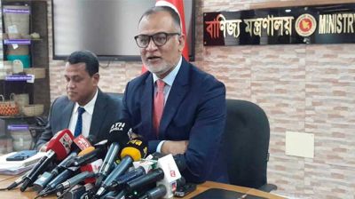 আলাদিনের চেরাগ নেই যে, সুইচ দিলেন আর কালকেই বাজার ঠিক হয়ে যাবে
