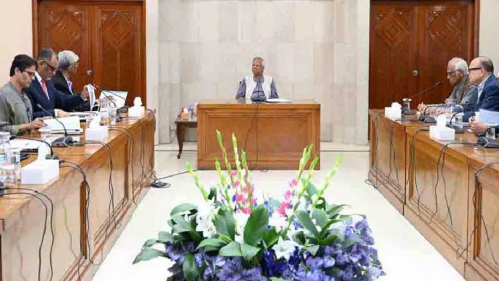 পতিত সরকারের রেখে যাওয়া ভঙ্গুর অর্থনীতি ঘুরে দাঁড়িয়েছে