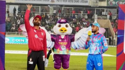 ফাইনালে টস জিতে বোলিংয়ে বরিশাল