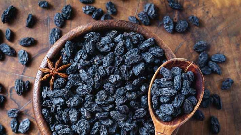 কালো কিসমিসের উপকারিতা জানেন না অনেকে