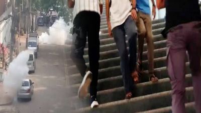 সচিবালয় এলাকায় ধাওয়া-পাল্টা ধাওয়া, লাঠিচার্জ, সাউন্ড গ্রেনেড ও টিয়ারশেল