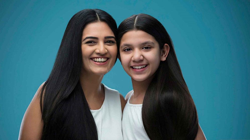 নারকেল তেলের সঙ্গে যেসব উপাদান মেশালে চুল হবে লম্বা