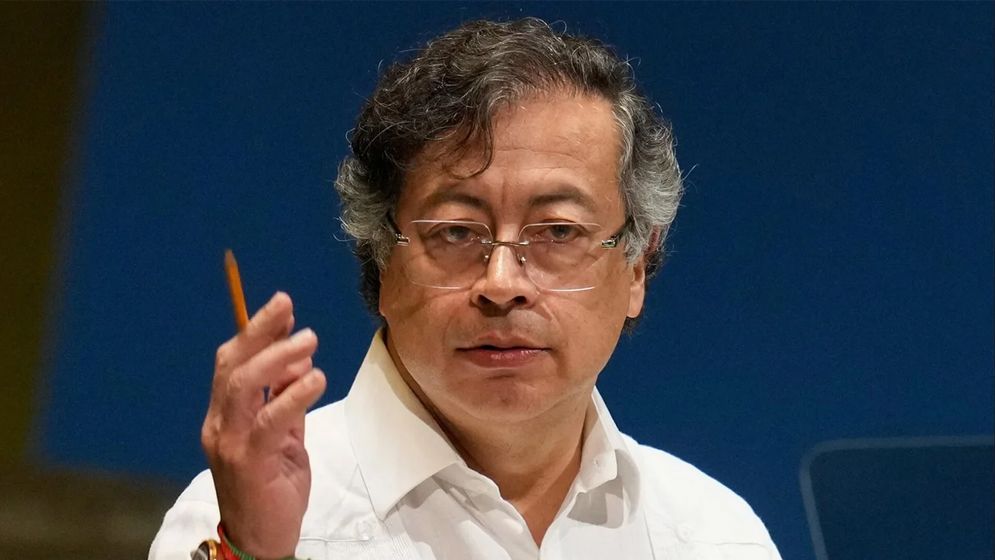 কলম্বিয়ার প্রেসিডেন্টের ওপর মার্কিন নিষেধাজ্ঞা