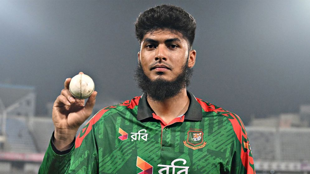 আইসিসি থেকে বড় সুখবর পেলেন রিশাদ