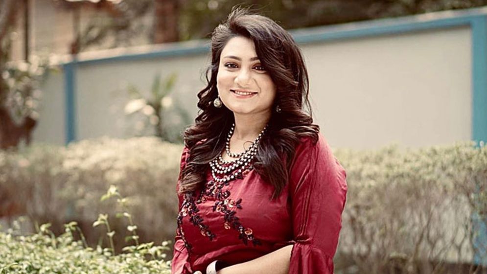 মা হলেন গায়িকা অবন্তী সিঁথি