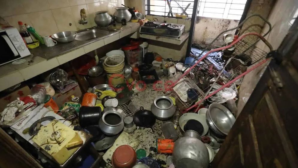রান্নাঘরে জমে থাকা গ্যাস বিস্ফোরণ, দগ্ধ একজনের মৃত্যু