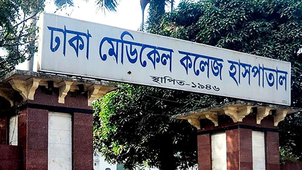 যাত্রাবাড়ীতে বাস-লেগুনা সংঘর্ষে প্রাণ গেল ২ জনের  