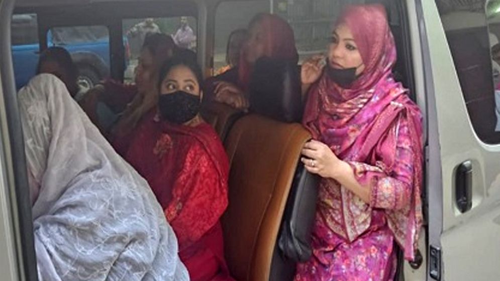 রাজধানীতে ঝটিকা মিছিল থেকে গ্রেপ্তার ৮  