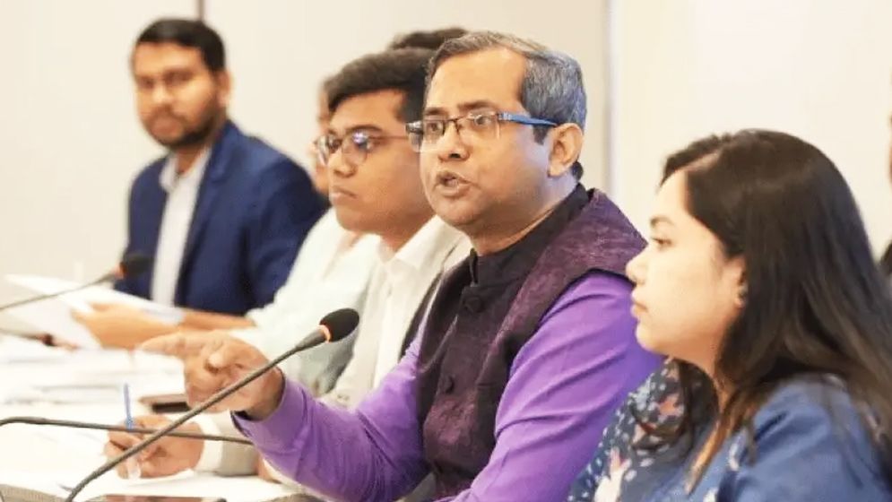 গভর্নর নিয়োগে সরকার দুর্বল পদক্ষেপ নিয়েছে