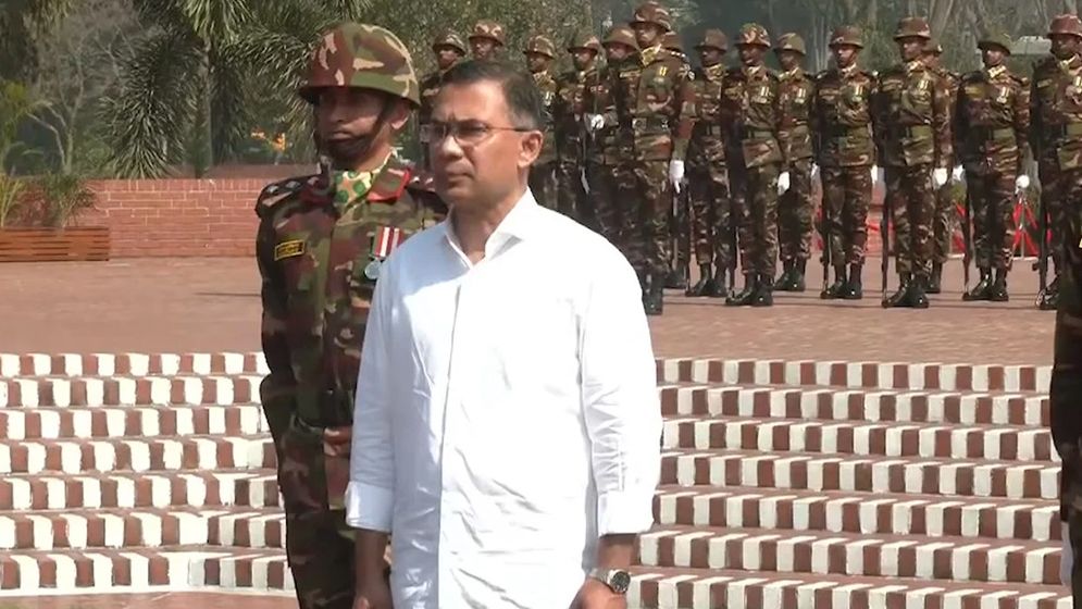 সাভার স্মৃতিসৌধে প্রধানমন্ত্রীর শ্রদ্ধা  