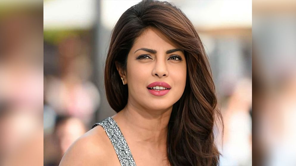 বিতর্কে জড়ালেন প্রিয়াঙ্কা চোপড়া