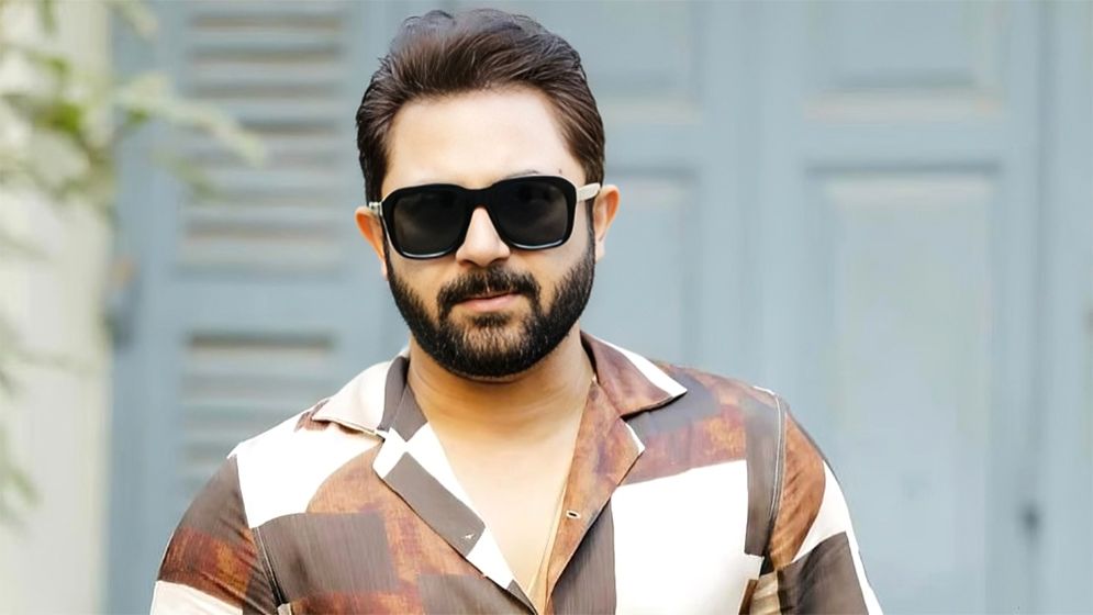 নির্বাচনের আগে সোহমের বিরুদ্ধে ঋণখেলাপি মামলা