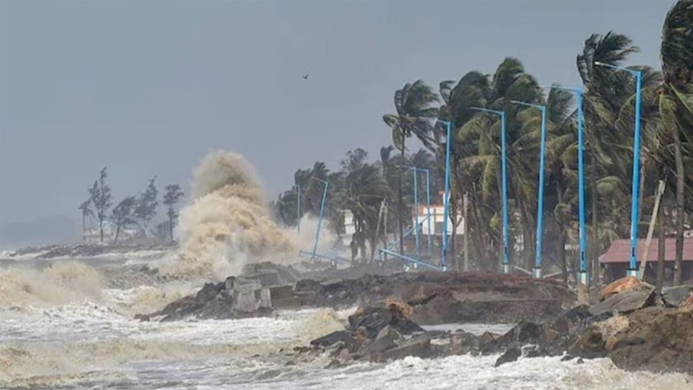 বঙ্গোপসাগরে লঘুচাপের শঙ্কা