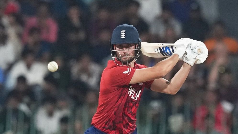 স্পিন ঝড়ে কলম্বো কাঁপালো ইংল্যান্ড, জ্যাকসের বিশ্বরেকর্ড