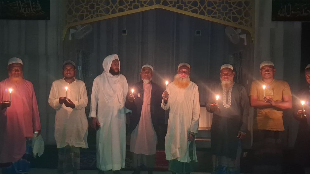 ৮ লাখ টাকা বকেয়া, মডেল মসজিদের বিদ্যুৎ সংযোগ বিচ্ছিন্ন