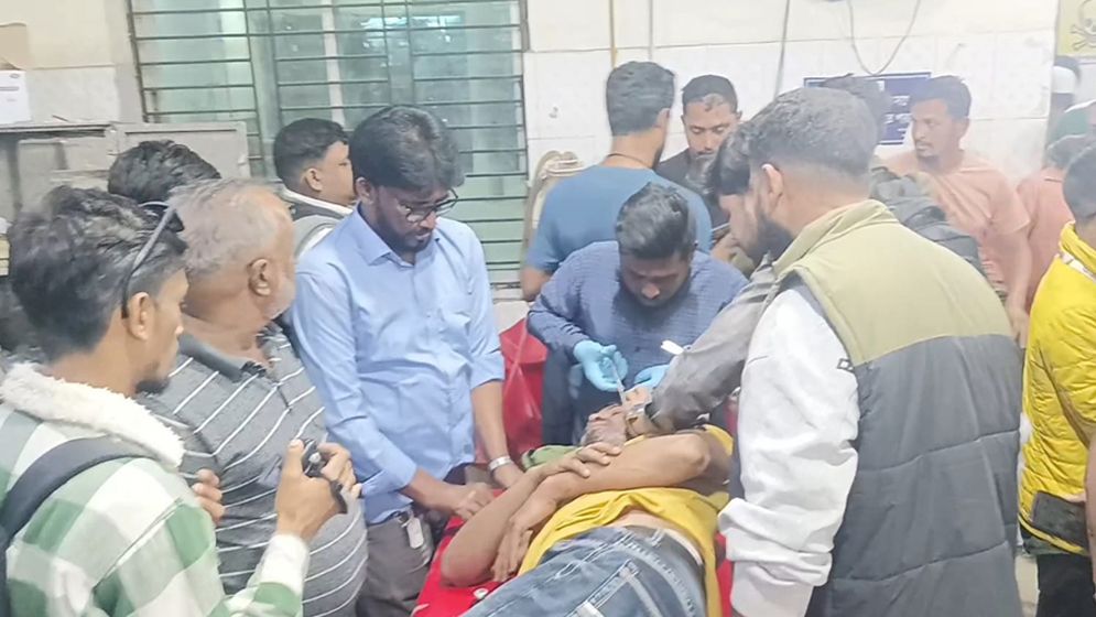 বিএনপি-স্বতন্ত্র প্রার্থীর সমর্থকদের সংঘর্ষ, আহত ৫