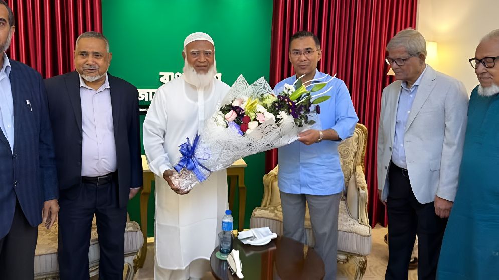 জামায়াত আমিরের বাসায় তারেক রহমান
