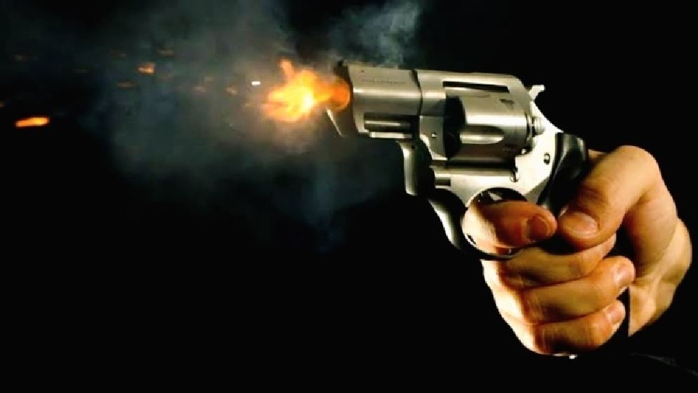 মসজিদে যাওয়ার পথে শ্রমিককে গুলি করে হত্যা