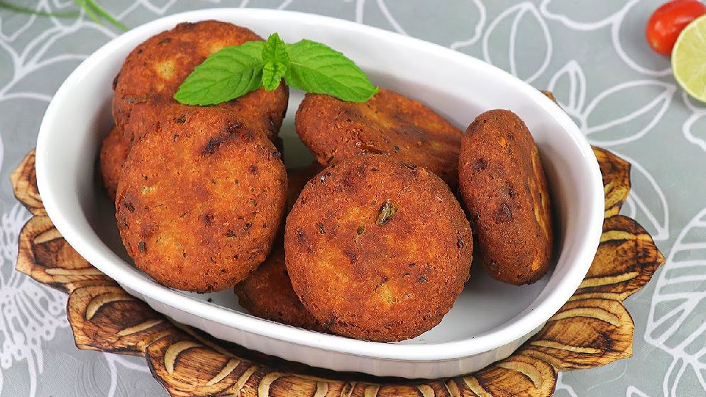 ঘরেই তৈরি করুন সুস্বাদু চিকেন টিকিয়া কাবাব