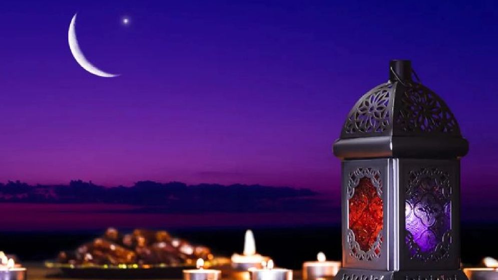 মরুর আকাশে রমজানের চাঁদ, কাল থেকে রোজা শুরু