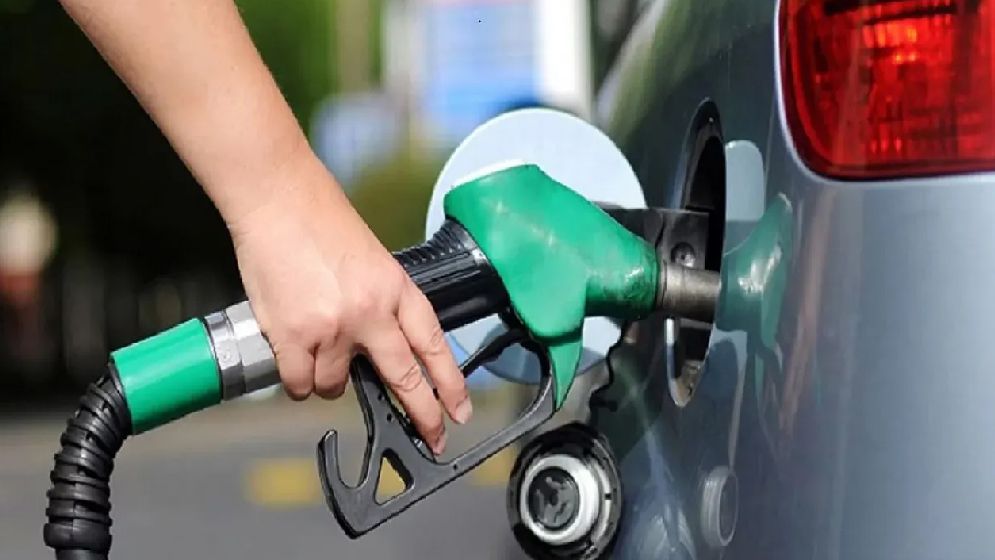 ফের বাড়লো জ্বালানি তেলের দাম