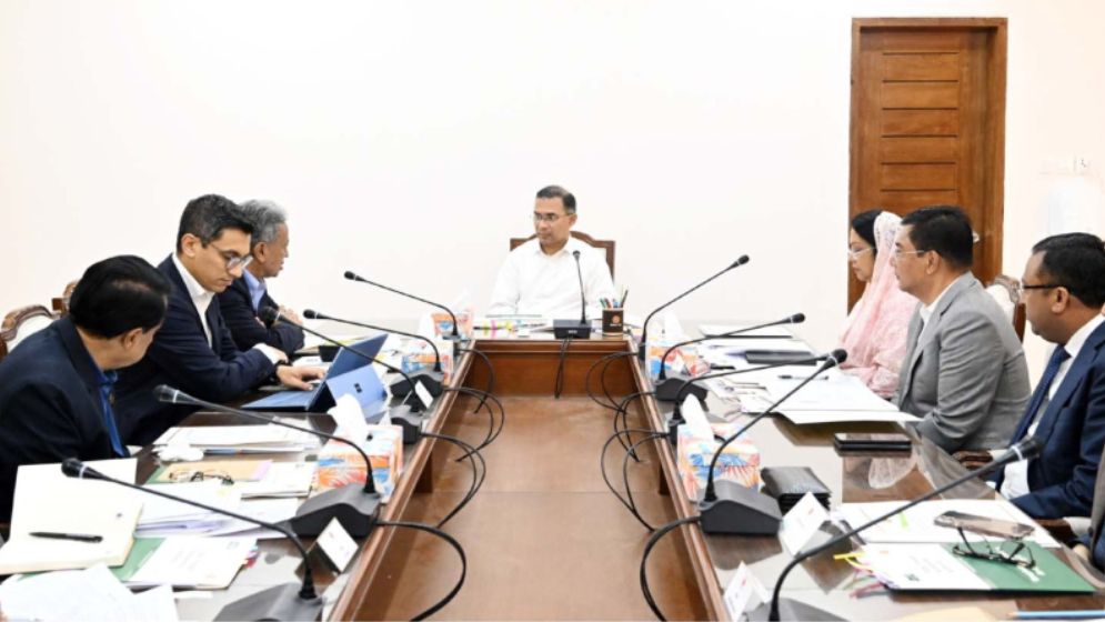 বিমানবন্দরের থার্ড টার্মিনাল চালুর নির্দেশ: প্রধানমন্ত্রী