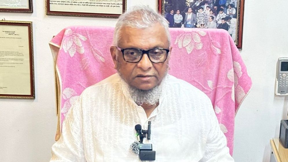 বোরকা খুলে মহিলাদের ভোট গ্রহণের দাবি বিএনপি প্রার্থীর