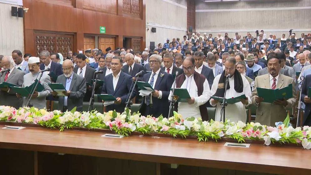 মন্ত্রী-প্রতিমন্ত্রীদের বেতন ও  সুযোগ সুবিধা