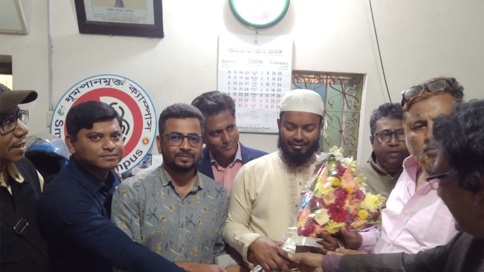নড়াইলে সাংবাকিদের সাথে নবনির্বাচিত এমপির মতবিনিময়