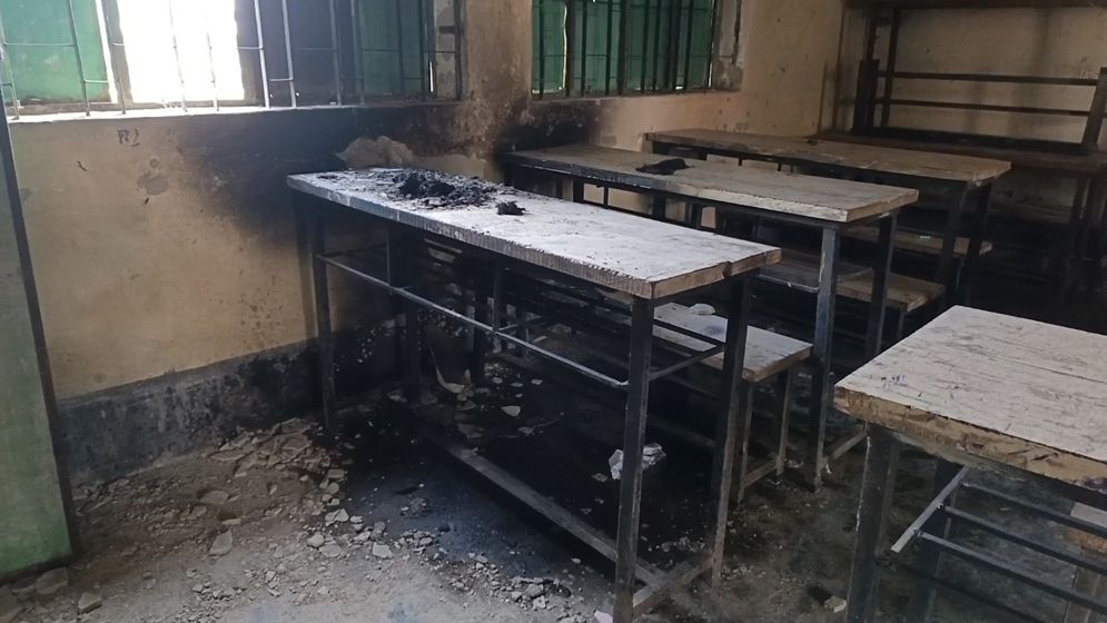 নেত্রকোনায় ৪ ভোটকেন্দ্রে আগুন