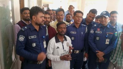হিরো আলম গ্রেপ্তার