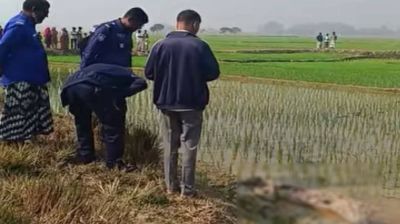 নওগাঁয় ধানক্ষেত থেকে অজ্ঞাত ব্যক্তির মৃতদেহ উদ্ধার 