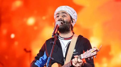 রাজনীতিতে নামার গুঞ্জনে যা জানালেন অরিজিৎ সিং