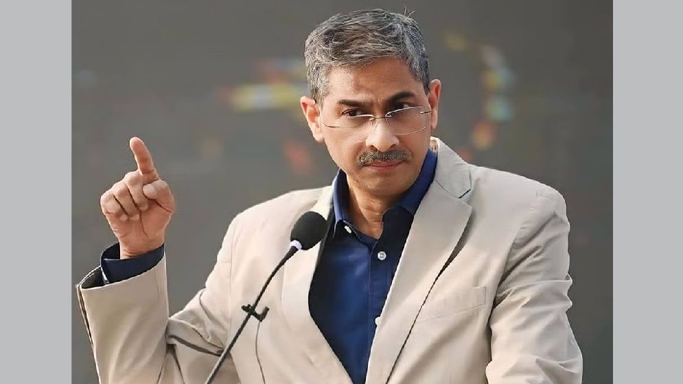 ১৭ বছরের জঞ্জাল পরিষ্কার করতে হবে