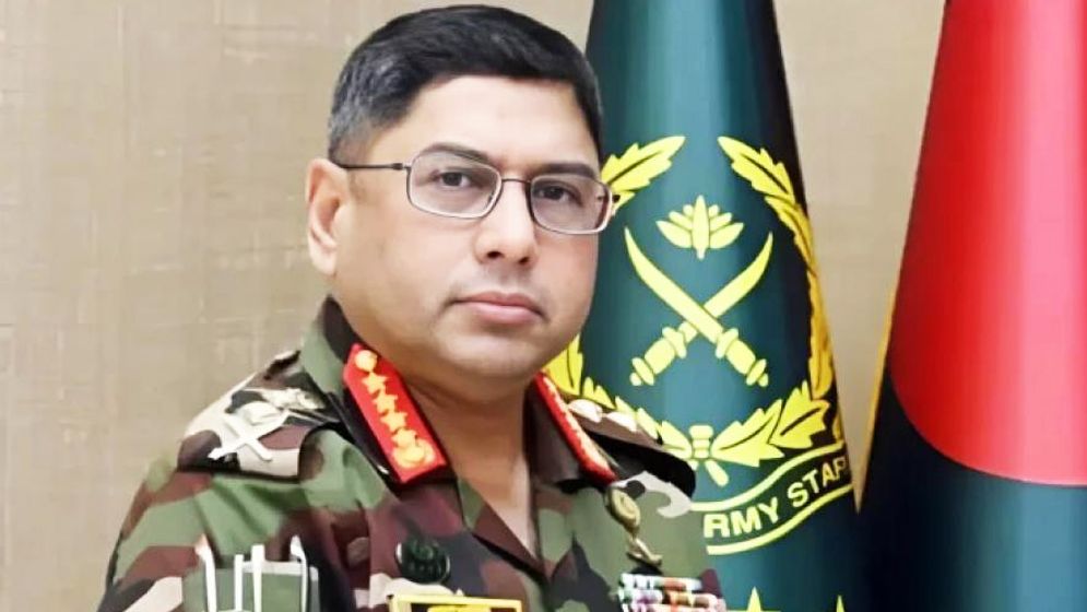 সাভার-কুমিল্লা সফরে সেনাবাহিনী প্রধান
