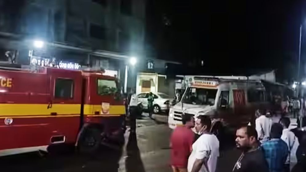 ভারতে সরকারি হাসপাতালে আগুন, নিহত ১০