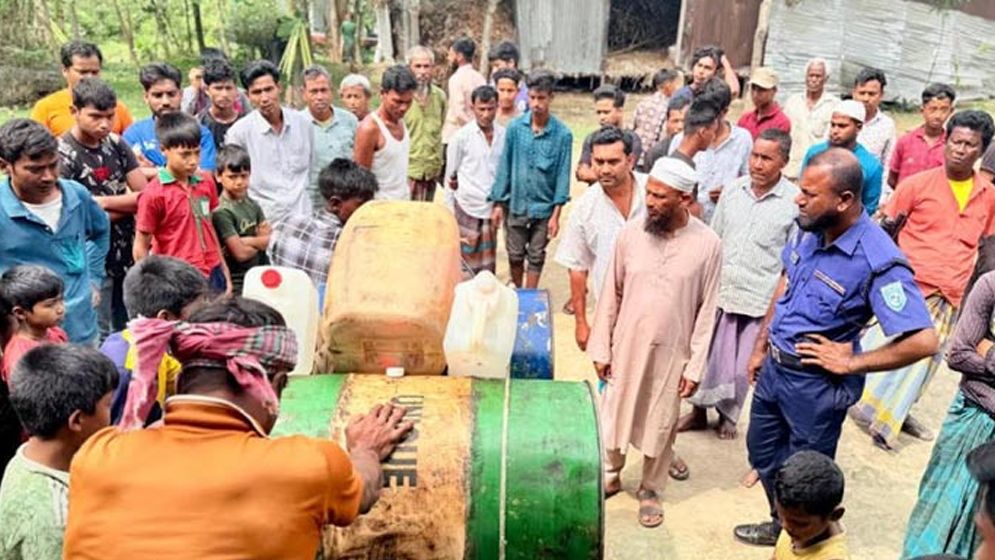 বাসায় তেল মজুদ করায় সাতদিনের কারাদণ্ড