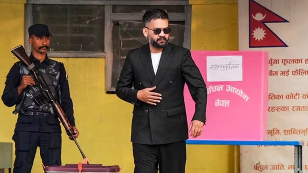 বড় ব্যবধানে এগিয়ে অভ্যুত্থানকারী দল