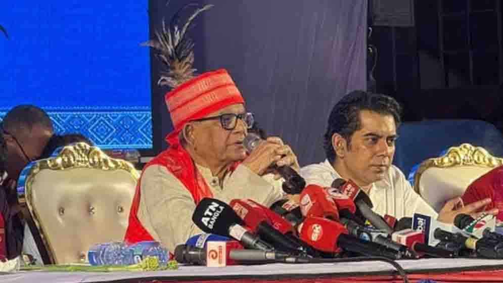 ‘সরকার ক্ষুদ্র নৃগোষ্ঠীদের স্বনির্ভর করে গড়ে তুলতে চায়’