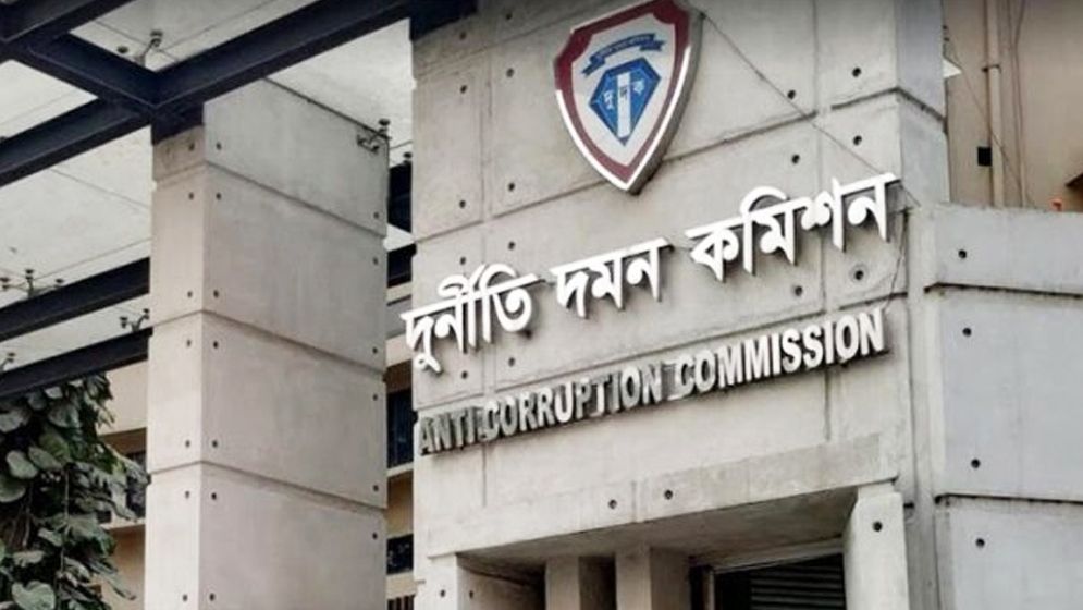 তাহমিনা লিমিটেডের এমডিসহ ১৬ জনের দেশত্যাগে নিষেধাজ্ঞা