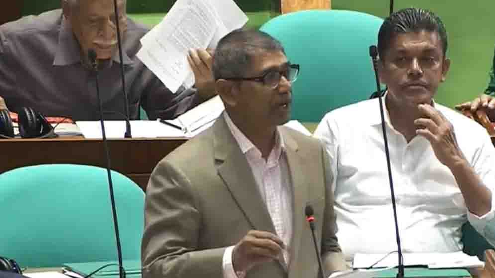 ‘ভুয়া’ মুক্তিযোদ্ধাদের চিহ্নিত করে প্রকাশ্যে আনা হবে