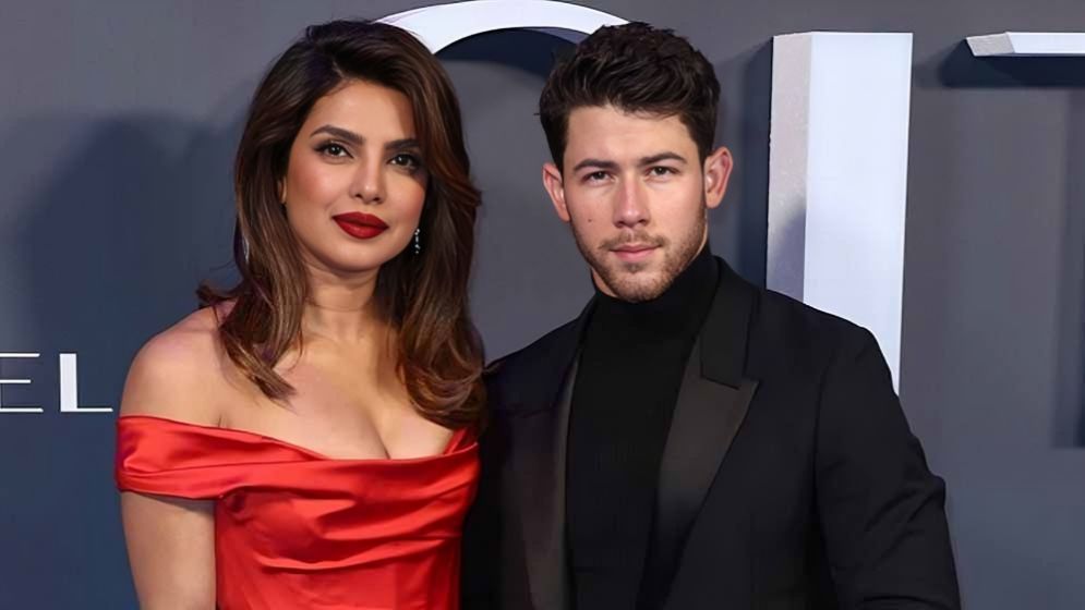 নিককে প্রথম দেখেই যা করেছিলেন প্রিয়াঙ্কা, ভাইরাল পুরোনো গল্প