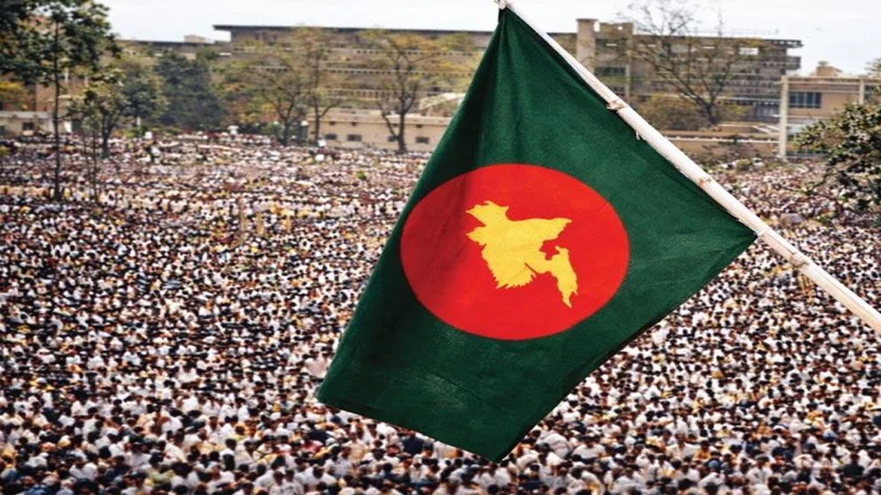 ঐতিহাসিক জাতীয় পতাকা উত্তোলন দিবস আজ